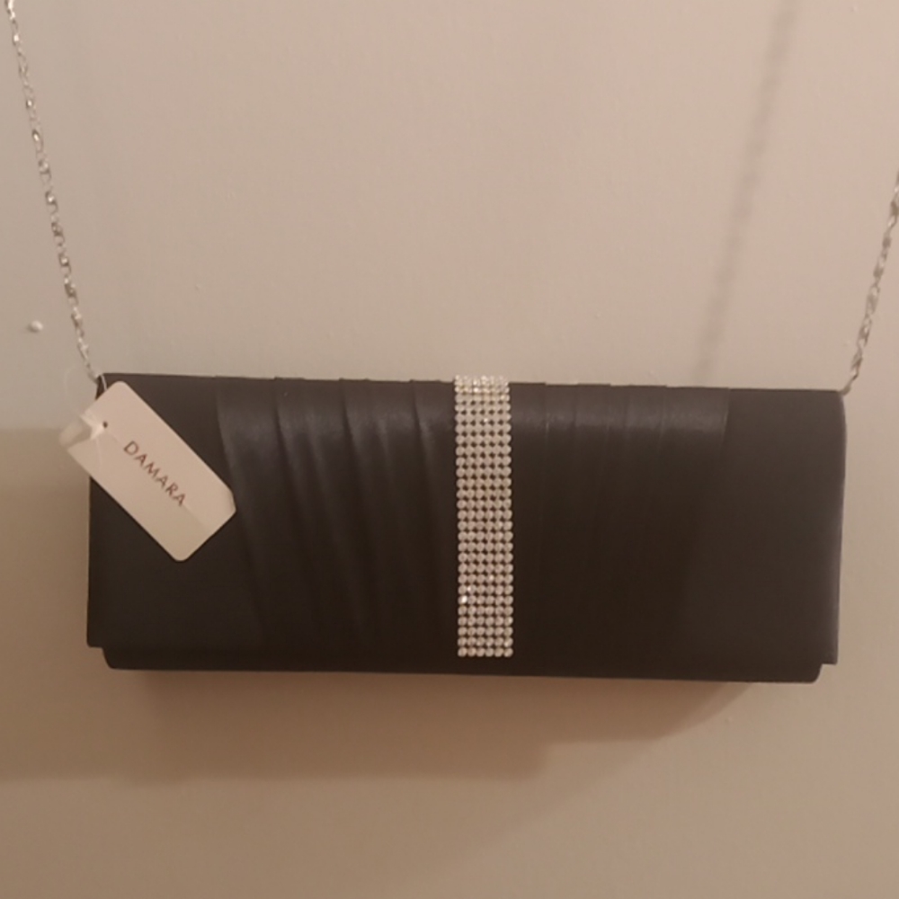 Damara NWT evening clutch w/ silver tone strap
